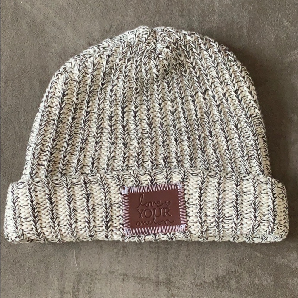 NWOT Love Your Melon Beanie, Women’s Size OS